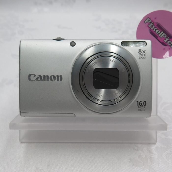 Canon Powershot A4000 IS 💖𝘾𝙤𝙢𝙚𝙨 𝙬𝙞𝙭𝙝♡ ❥ Camera ❥ Battery ❥ SD card ❥ Charger ❥ SD card reader (if you purchase let me know if you need lightning or usb-c) ❥ Regular hand strap ❥ Beaded hand strap ❥ Case ♡