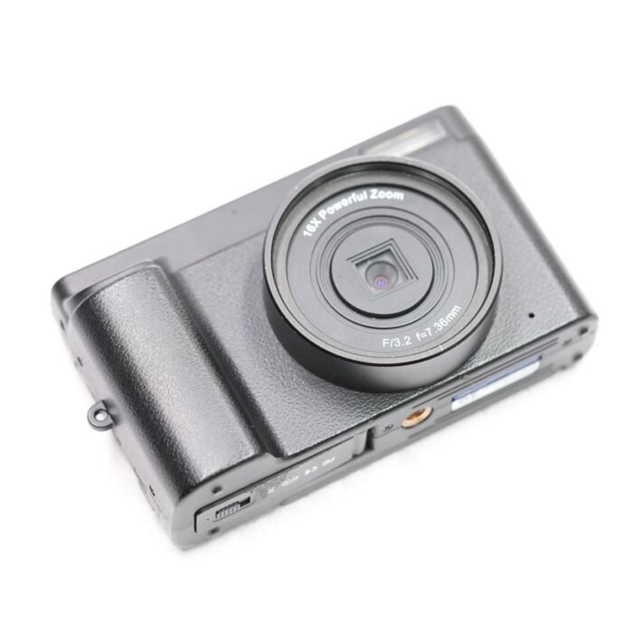 4K Ultra HD Flip Screen camera