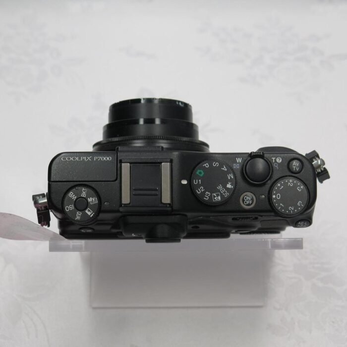 Nikon Coolpix P7000