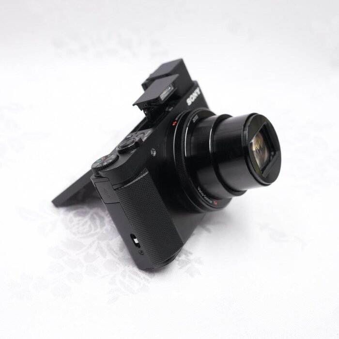 Sony Cybershot DSC-HX90V - Image 8