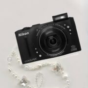 Nikon Coolpix S8100