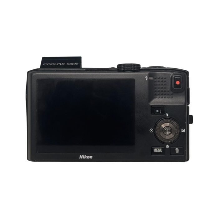 Nikon Coolpix S8100 - Image 4