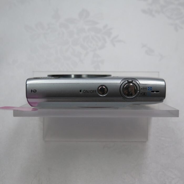 Canon Powershot ELPH 135 - Image 2